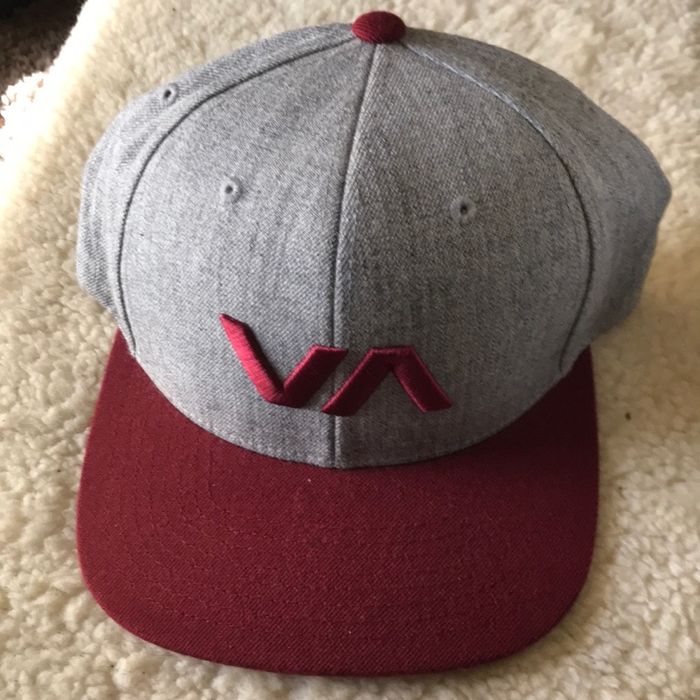 Rvca hat